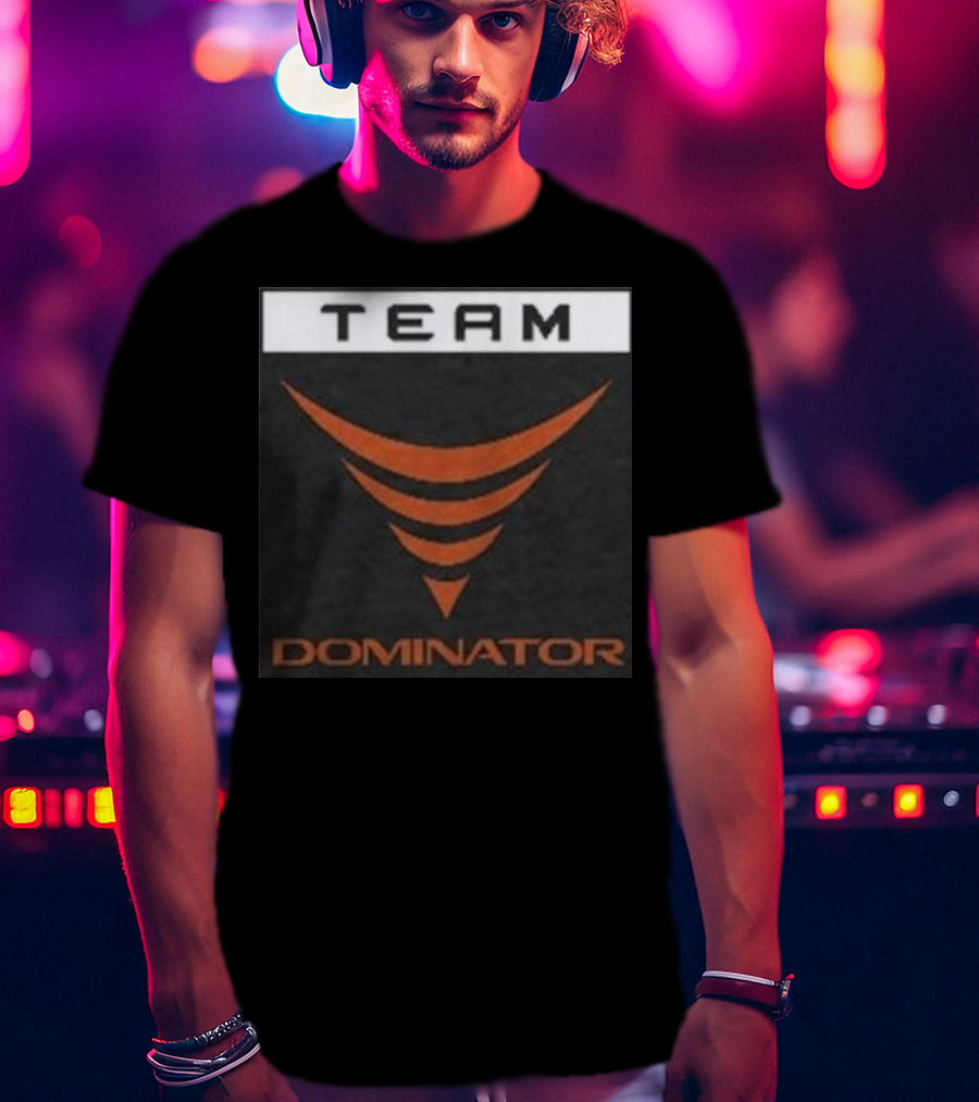 TEAM Dominator Minimal Logo Athletic T-Shirt