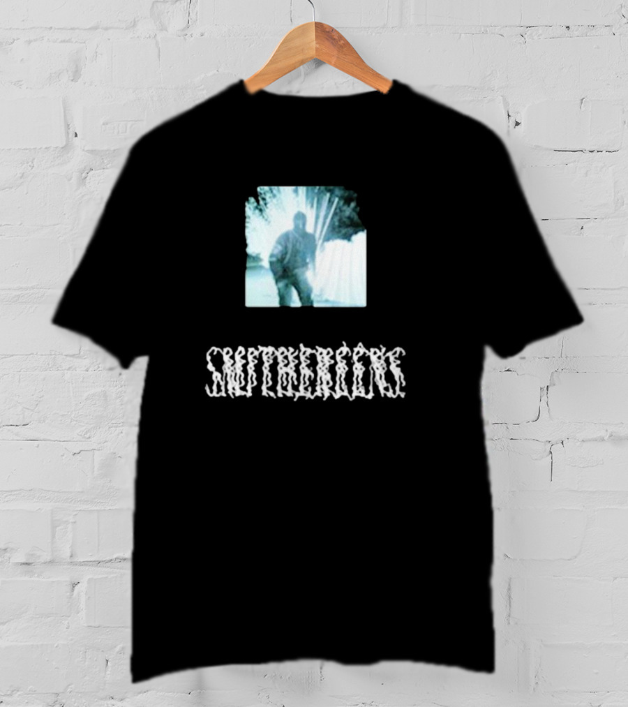 SMITHEREENS Explosion Figure T-Shirt