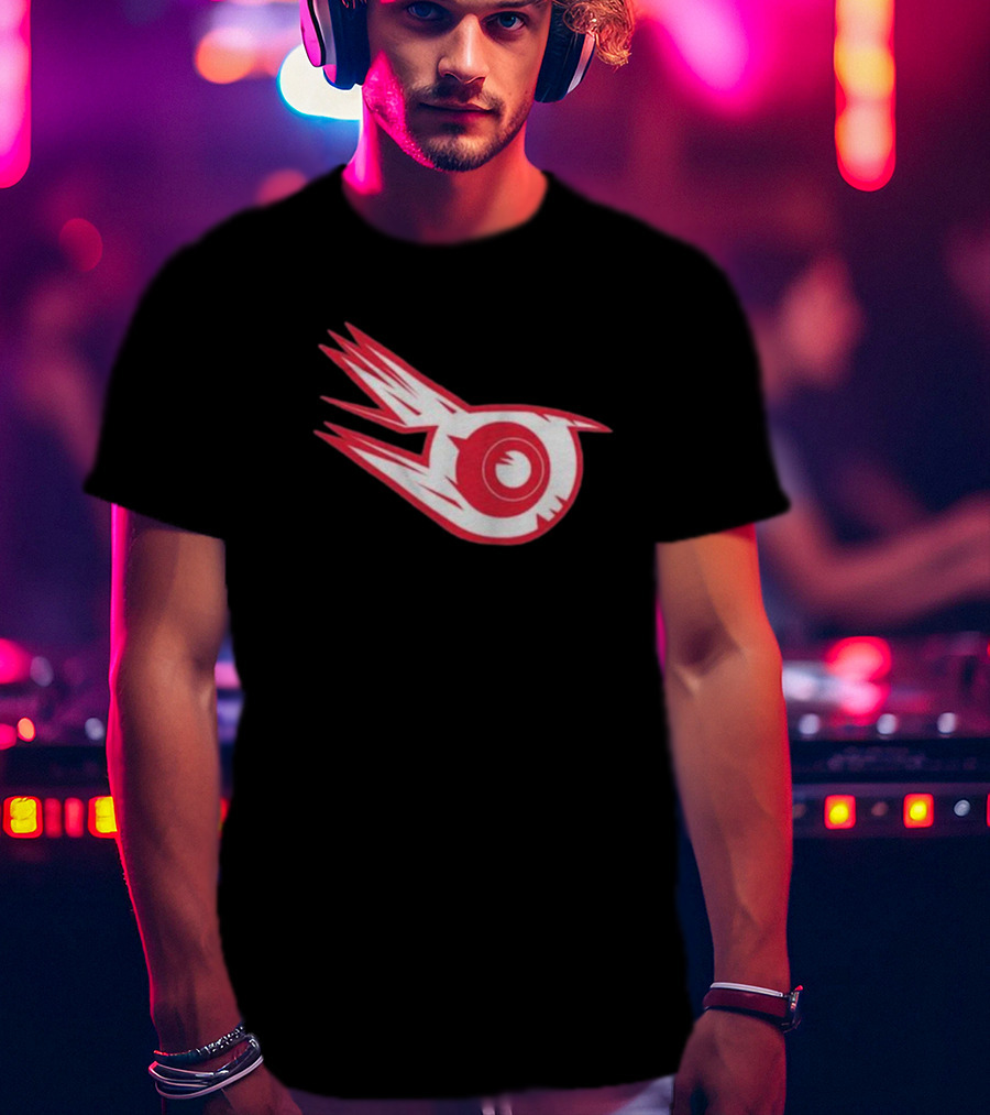 IRIS Daonline Red Eye Comet T-Shirt
