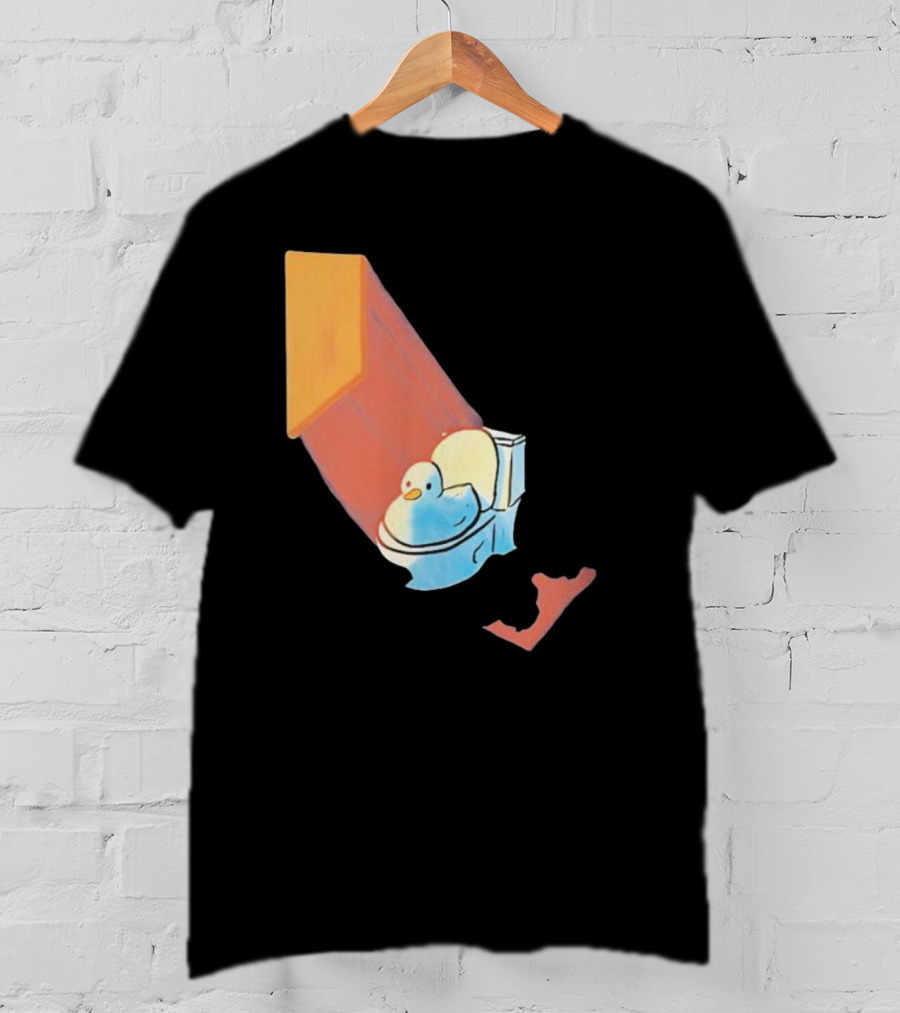 Groovy Space Duck Relaxing In Cosmic Beam On Toilet T-Shirt