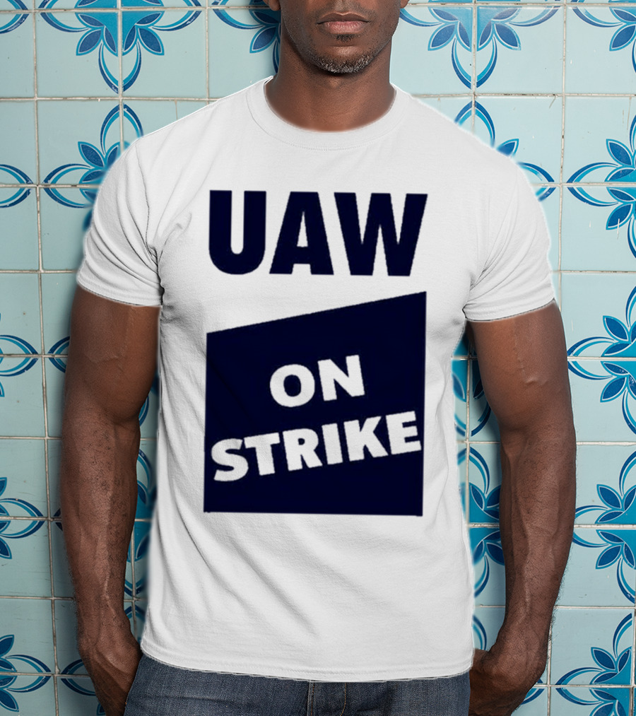 Sara Nelson Uaw On Strike Solidarity Message T-Shirt