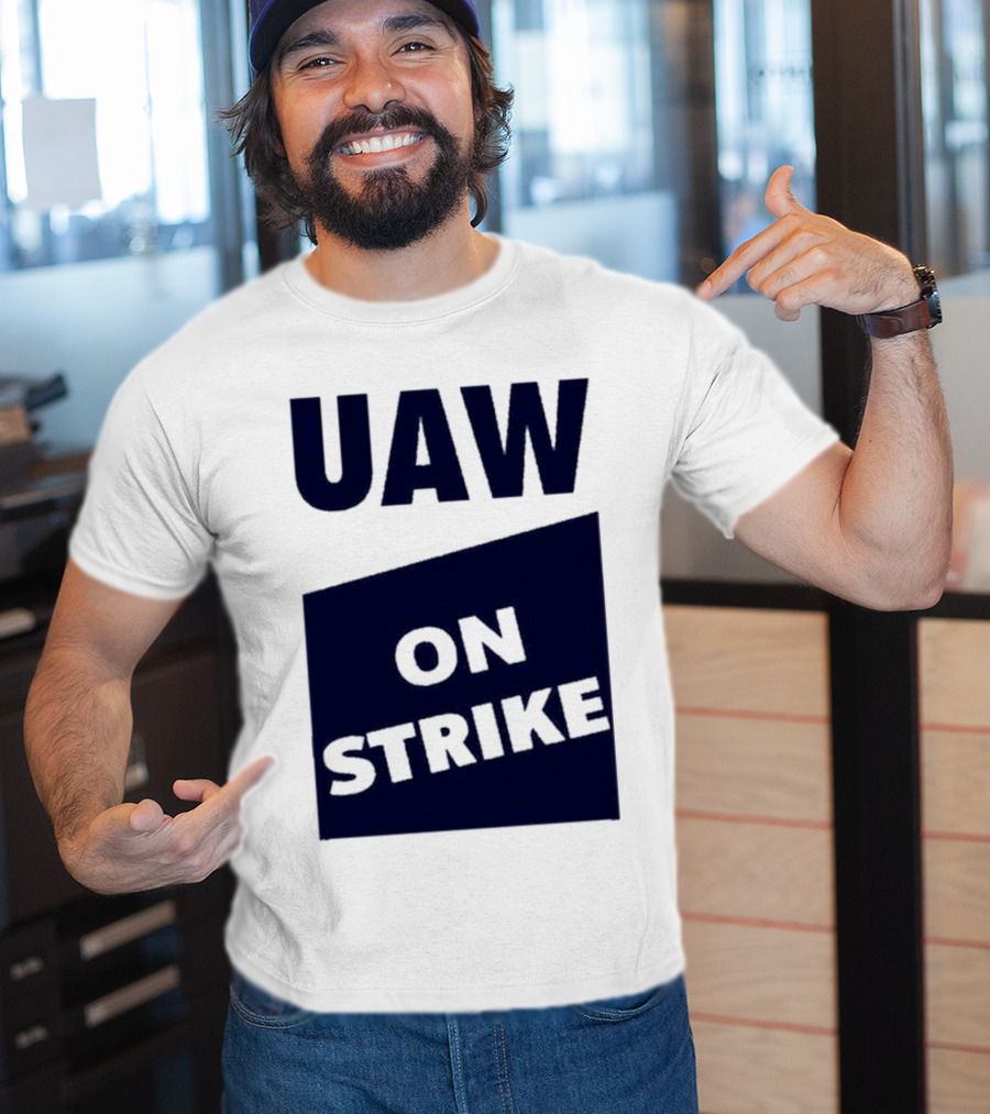 Sara Nelson Uaw On Strike Solidarity Message T-Shirt