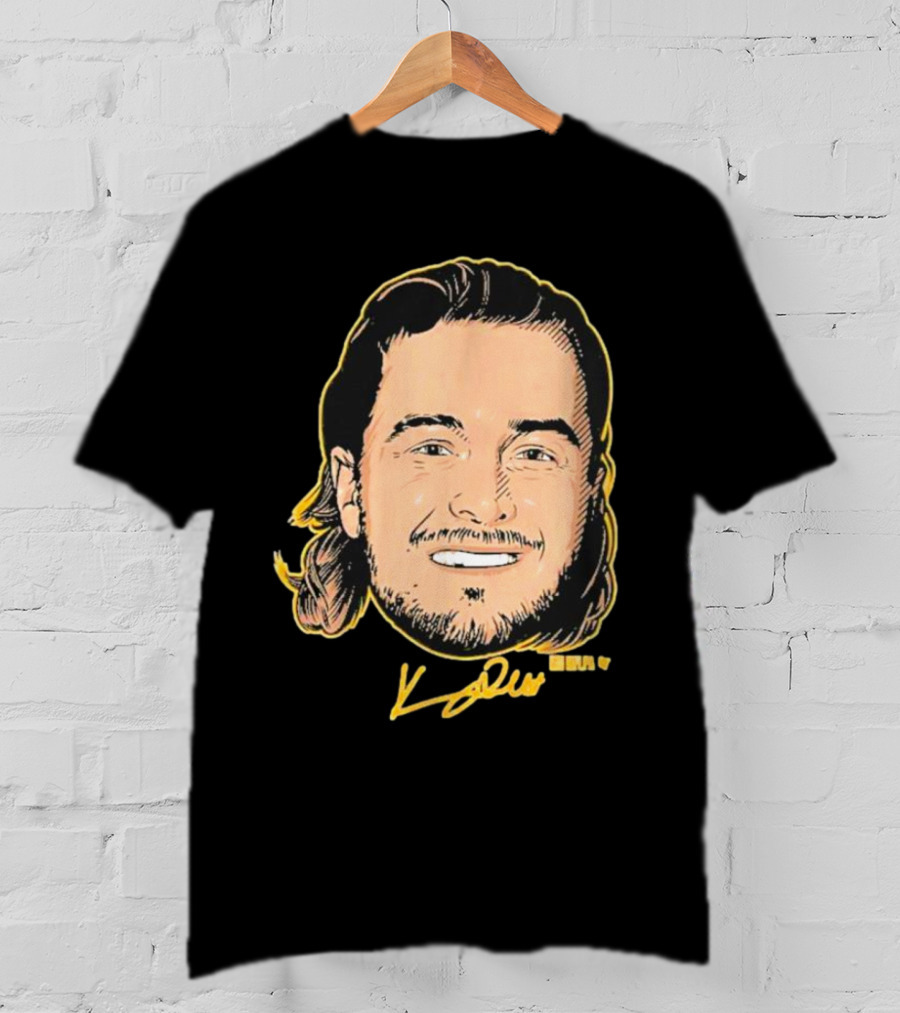 Kenny Pickett Swag Head Signature Présente T-Shirt