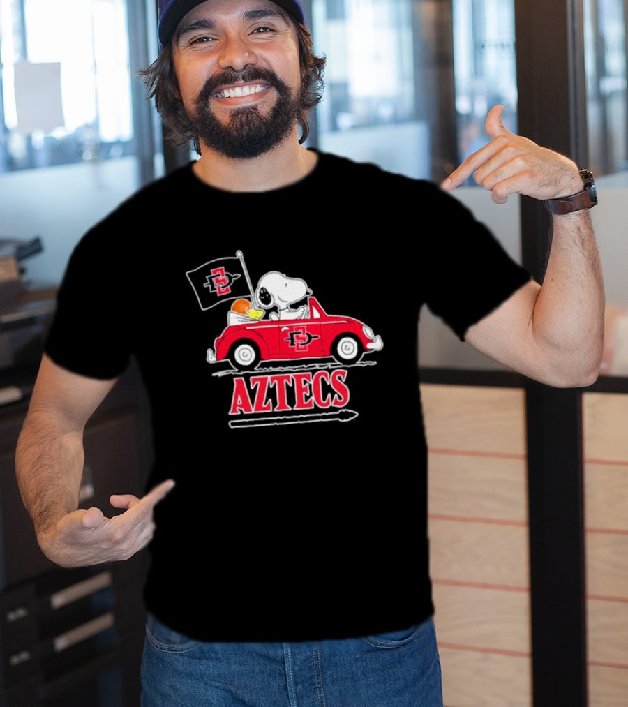 Snoopy And Woodstock Riding In Red Car With Aztecs Flag T-Shirt
