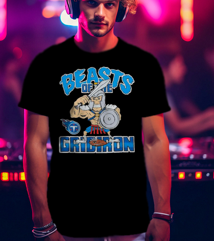 Tennessee Titans Beasts Of The Gridiron Warrior With Sword And Shield T-Shirt