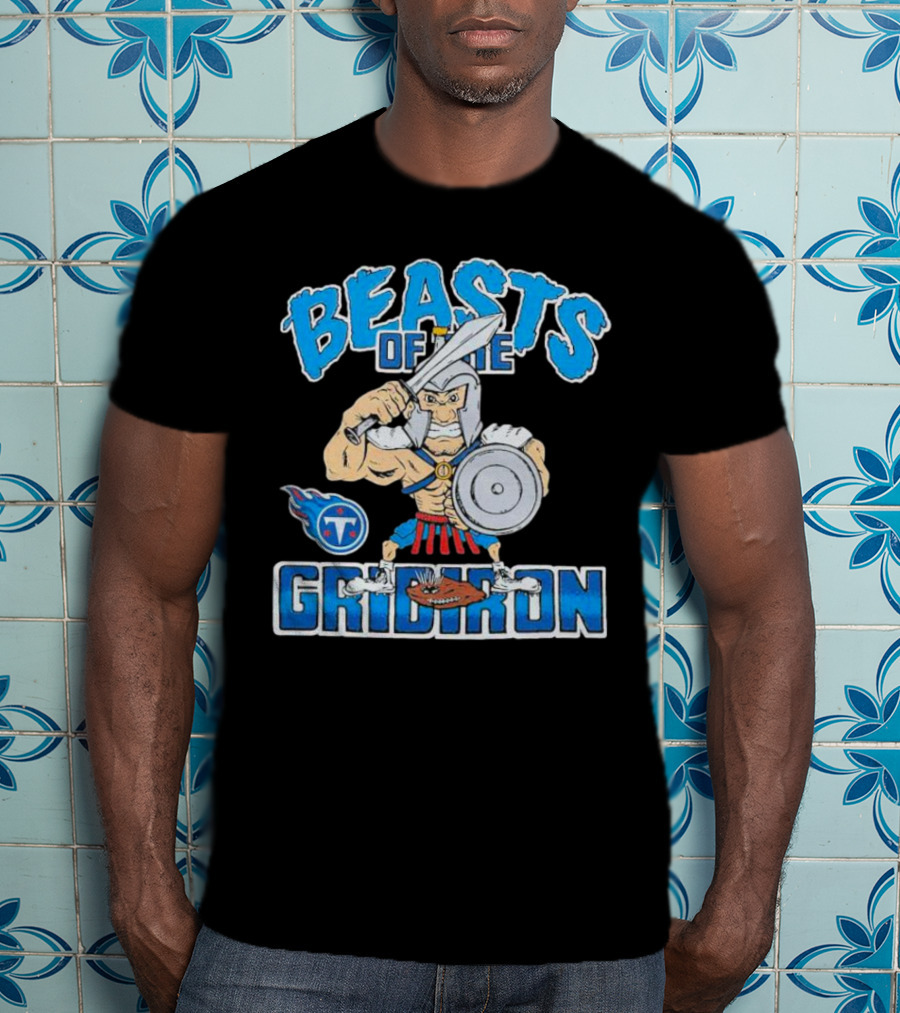 Tennessee Titans Beasts Of The Gridiron Warrior With Sword And Shield T-Shirt