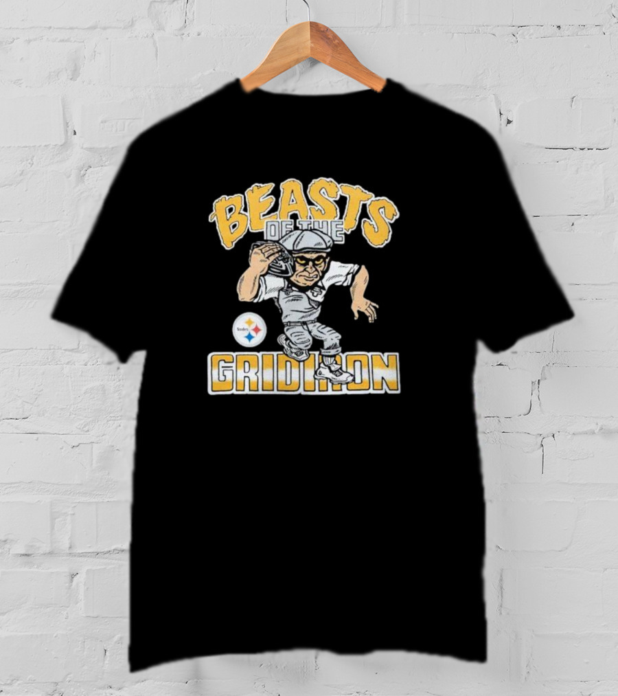 Pittsburgh Steelers Beasts Of The Gridiron Football Player With Helmet And Ball T-Shirt