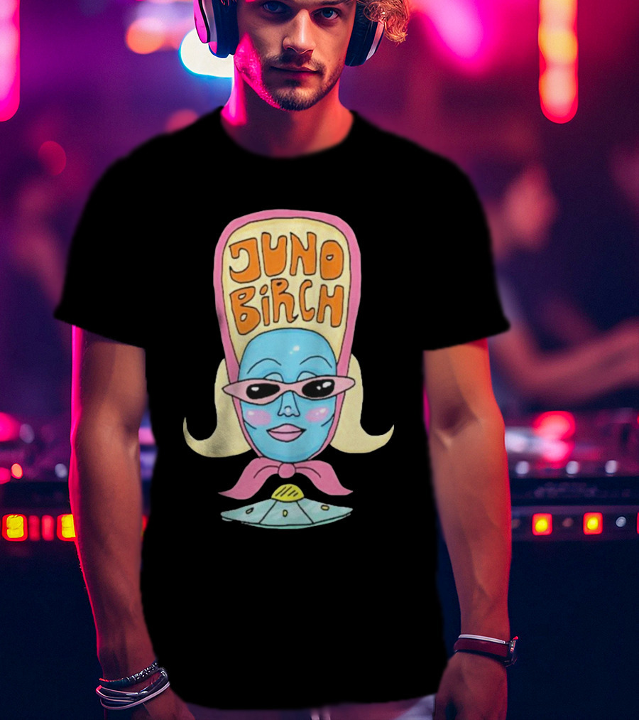 Juno Birch Retro Alien Cartoon T-Shirt