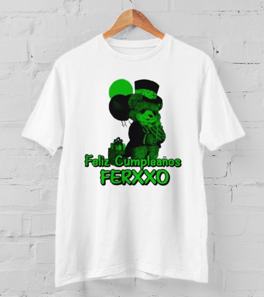 Feliz Cumpleaños Ferxxo Teddy Bear Green Balloons Black Top Hat T-Shirt