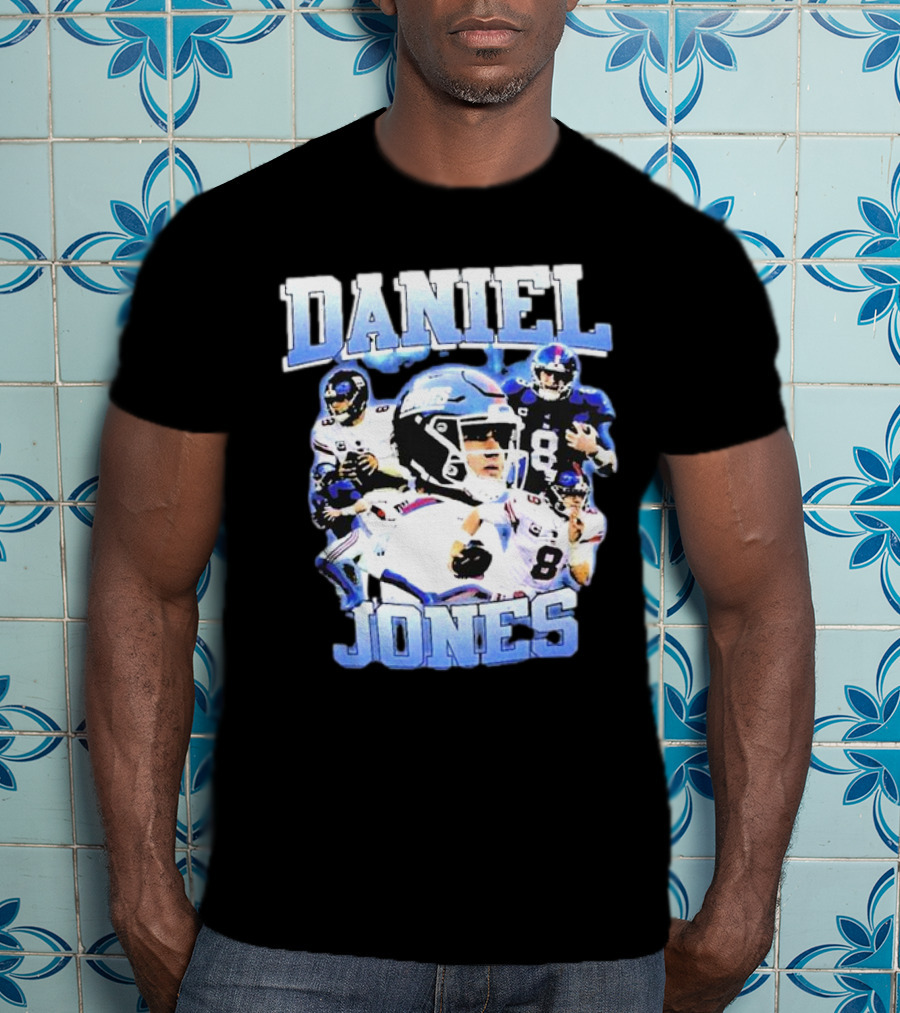 Daniel Jones Ny Giants Football Quarterback Montage T-Shirt
