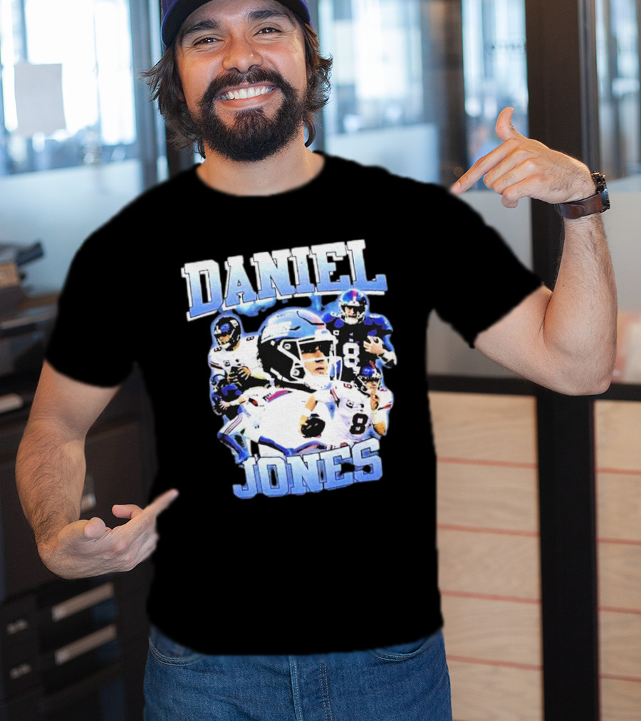 Daniel Jones Ny Giants Football Quarterback Montage T-Shirt