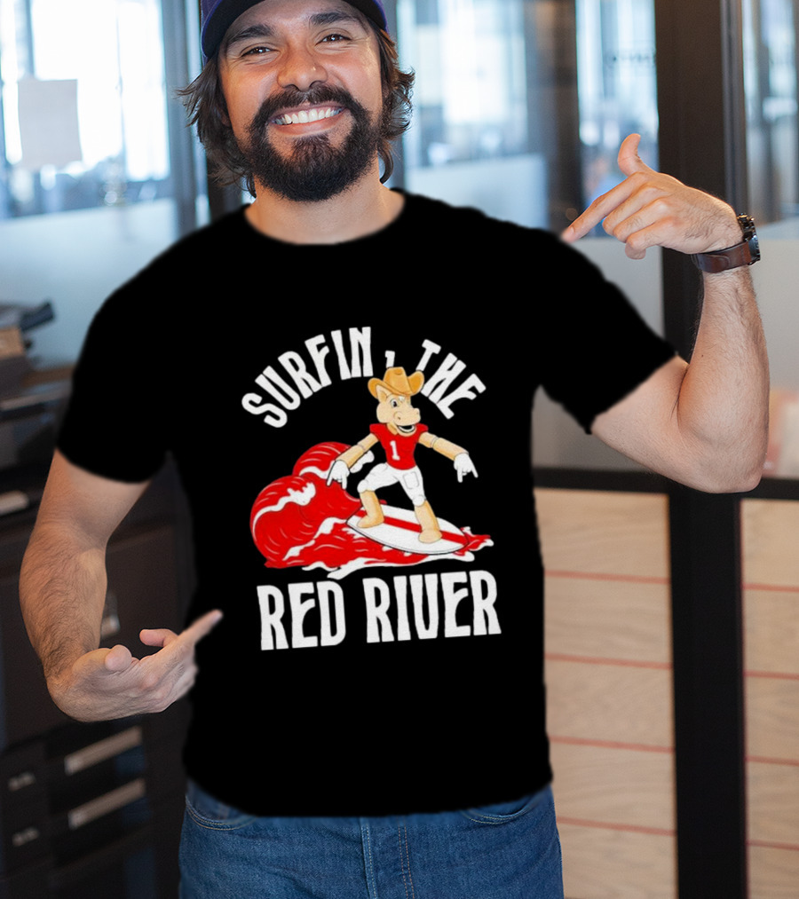 Surfin The Red River Rr Cowboy Surfboard Sports T-Shirt