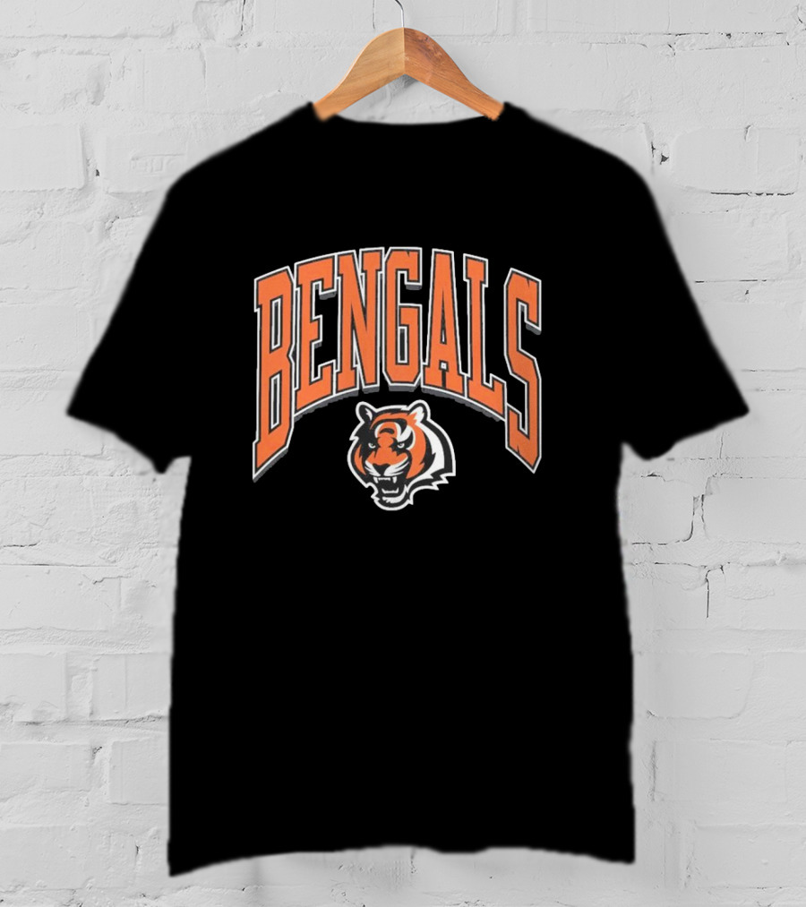 Cincinnati Bengals Roaring Tiger Emblem T-Shirt