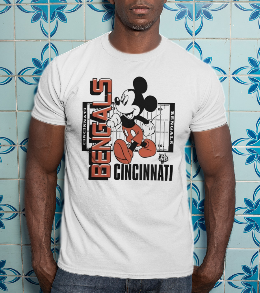 Junkfood X NFL Bengals Mickey Cincinnati Football Field Vintage T-Shirt