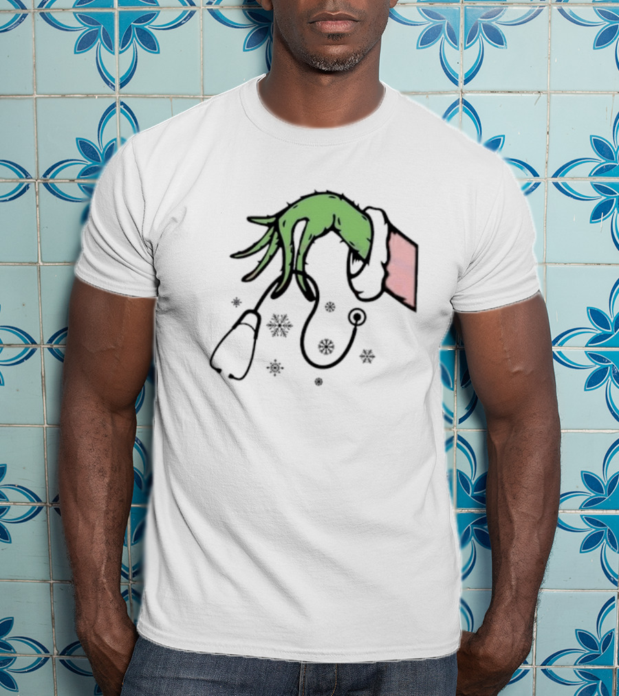 Christmas Nurse Grinch With Stethoscope And Snowflakes T-Shirt