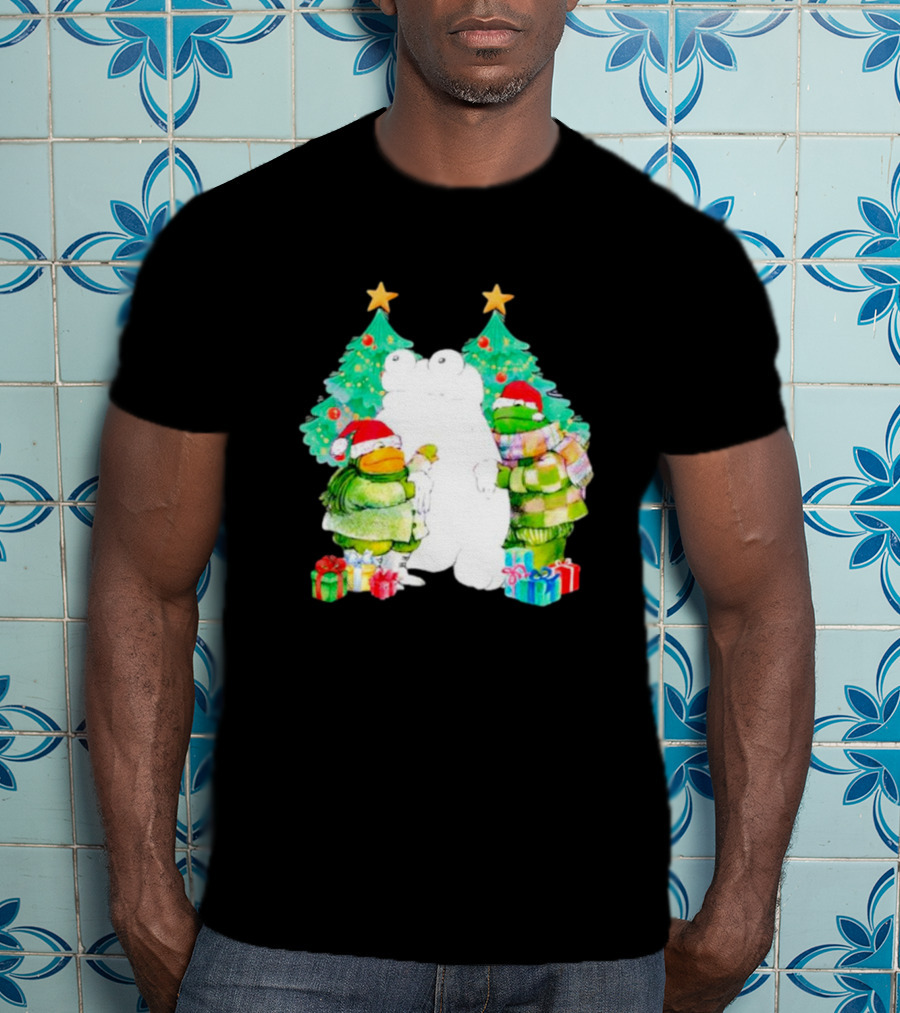 Frog And Toad Christmas Trees Presents Holiday Scene T-Shirt