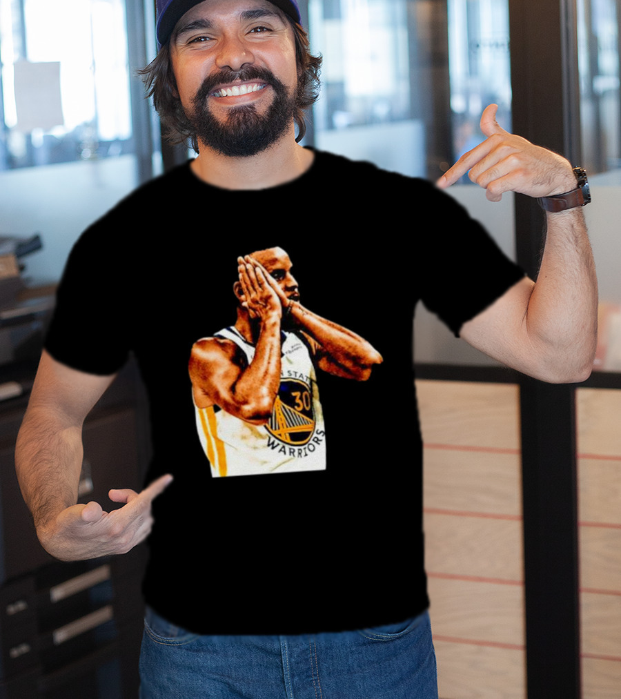 Golden State Warriors Stephen Curry Celebration Fan T-Shirt