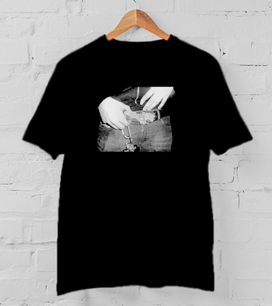 Birdloaf Bat Buckle Monochrome Close-Up T-Shirt