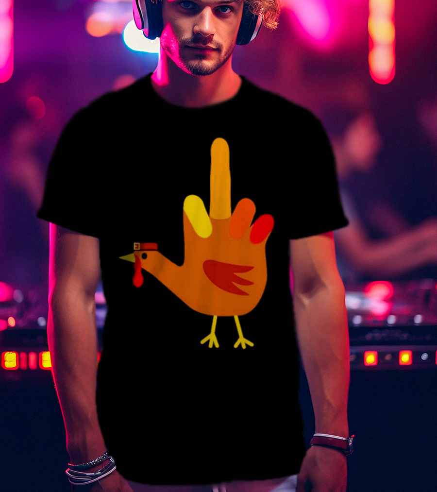Thanksgiving Middle Finger Turkey Humor Hand Bird T-Shirt
