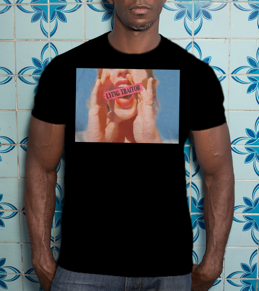 Lying Traitor Shouting Red Lips Hand Gestures T-Shirt