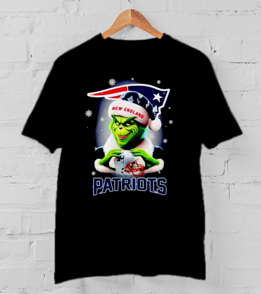 The Grinch Santa New England Patriots Christmas T-Shirt