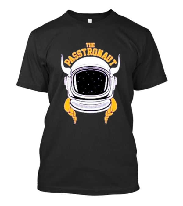Minnesota Vikings The Passtronaut Astronaut Helmet With Viking Horns T-Shirt