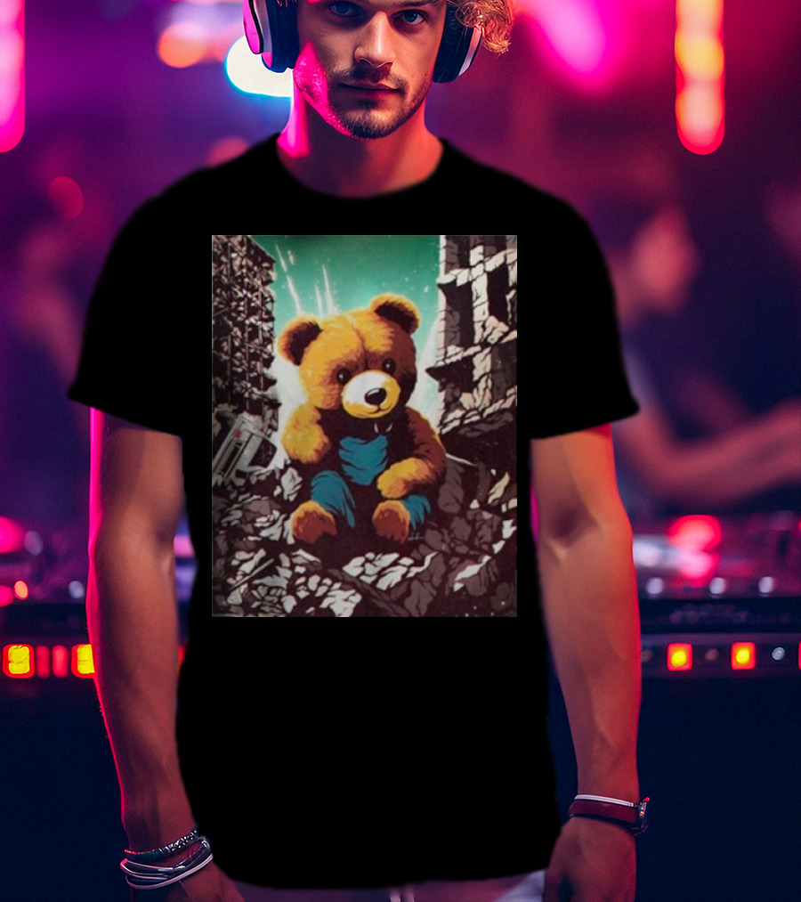 Ceasefire Now Teddy Bear In War-Torn Ruins T-Shirt