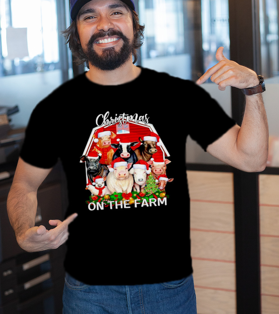 Christmas Animals Santa On The Farm T-Shirt
