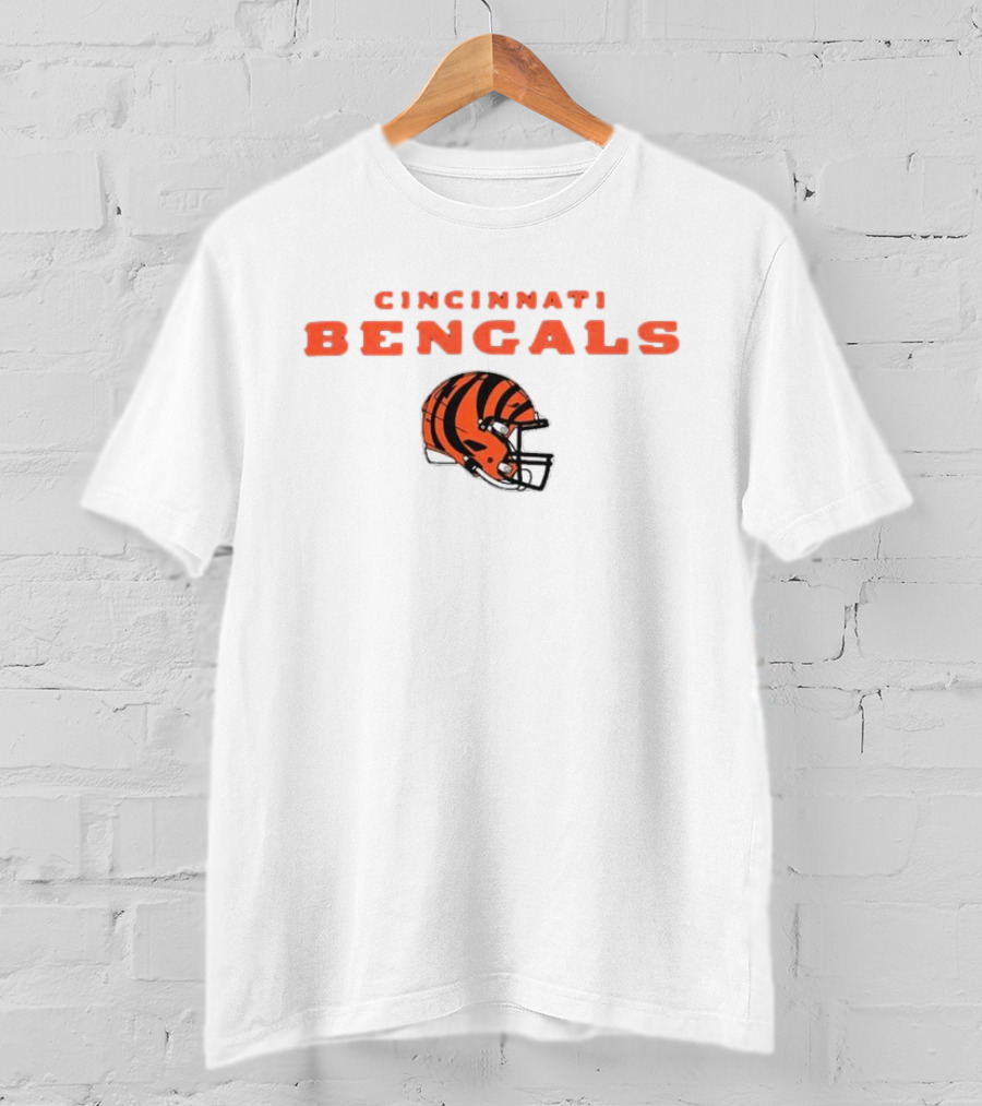 Logan Wilson Cincinnati Bengals 55 Number Helmet T-Shirt