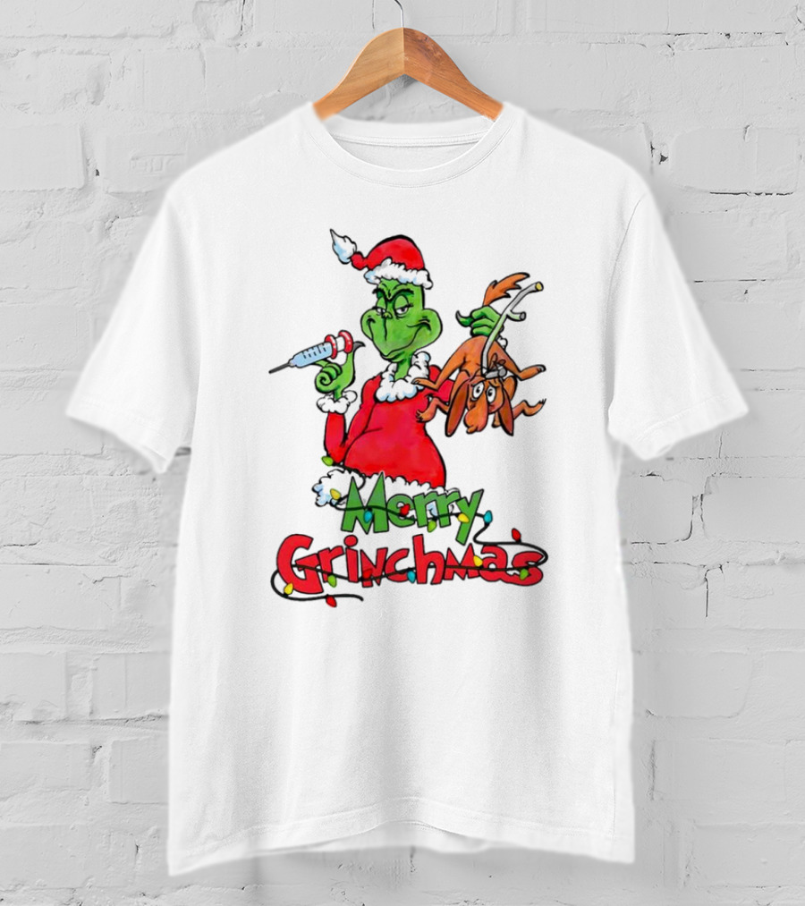 Merry Grinchmas Nurse Christmas Grinch With Syringe And Reindeer Dog T-Shirt