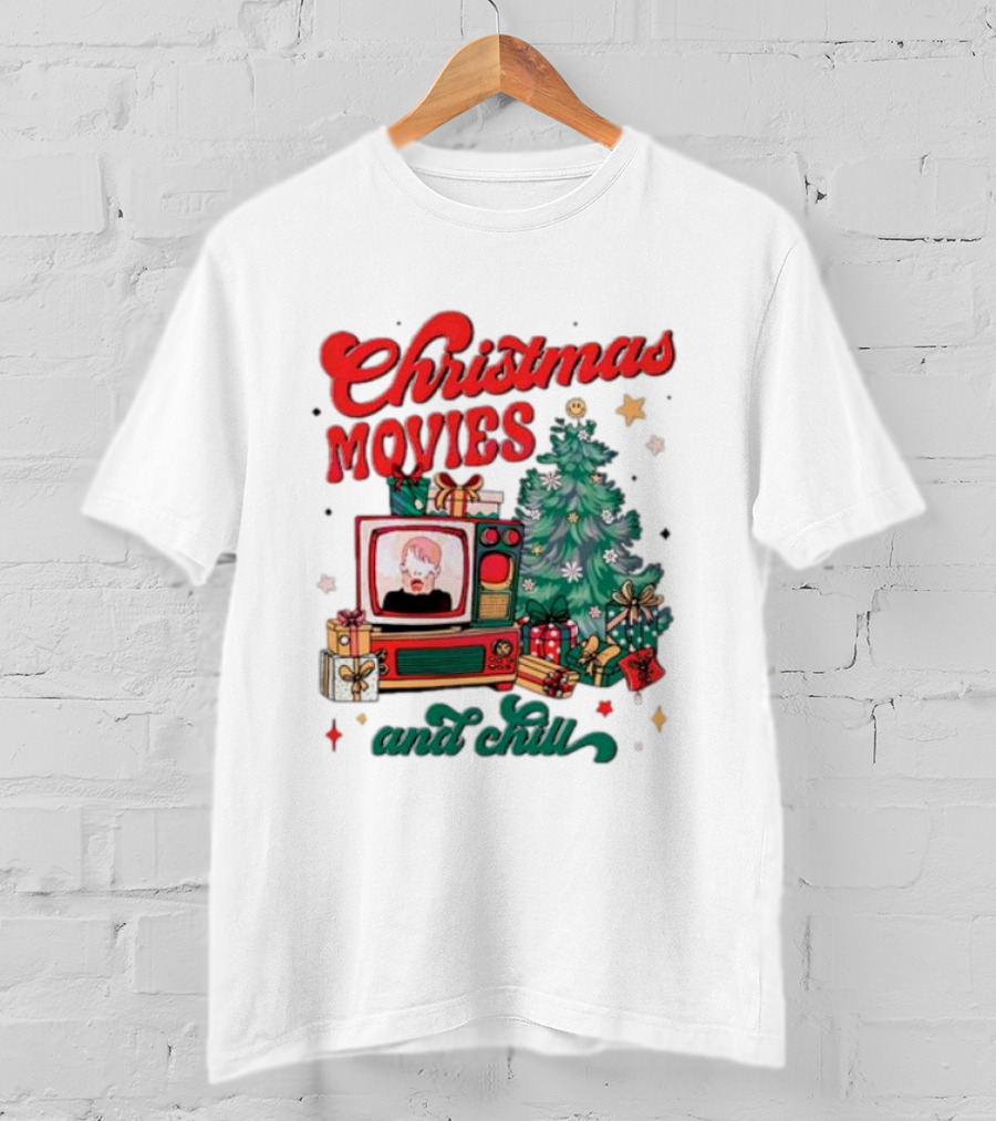 Christmas Movies And Chill Retro TV Christmas Tree Presents T-Shirt