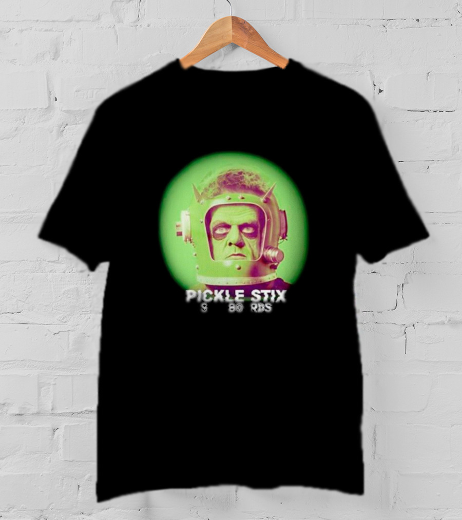 Pickle Stix Surfboards Spaceman Retro Sci-Fi Helmet T-Shirt