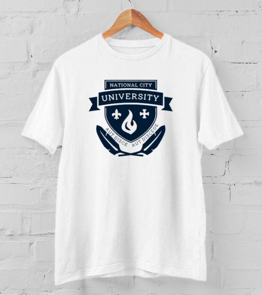 National City University Lena Luthor Aut Disce Aut Discede T-Shirt