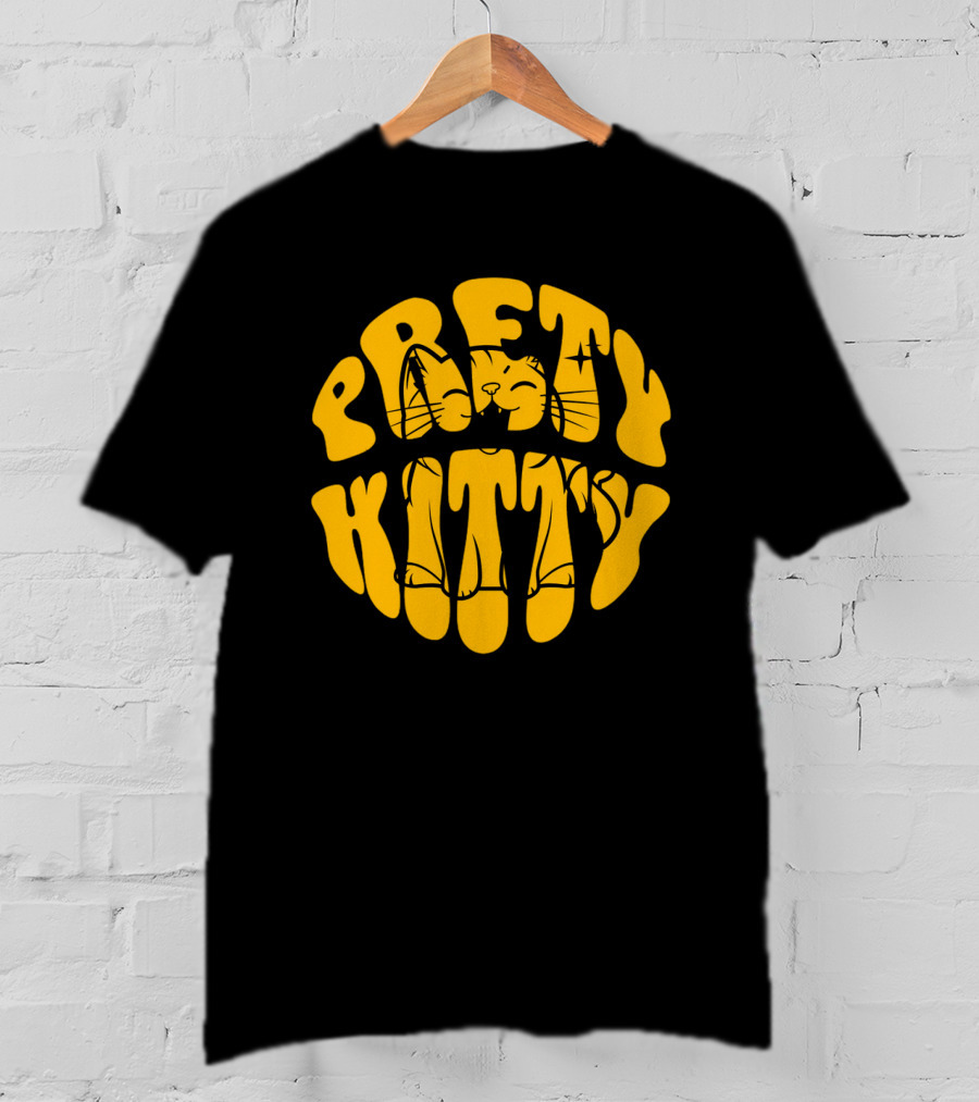 Pretty Kitty Cute Happy Cat Yellow Retro T-Shirt