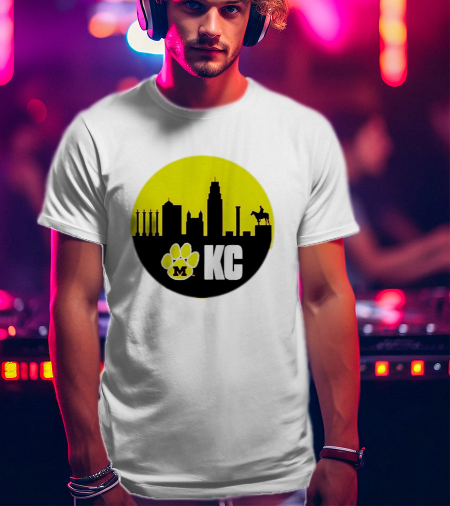 Missouri Tigers Mizzou Kansas City KC Skyline Paw T-Shirt