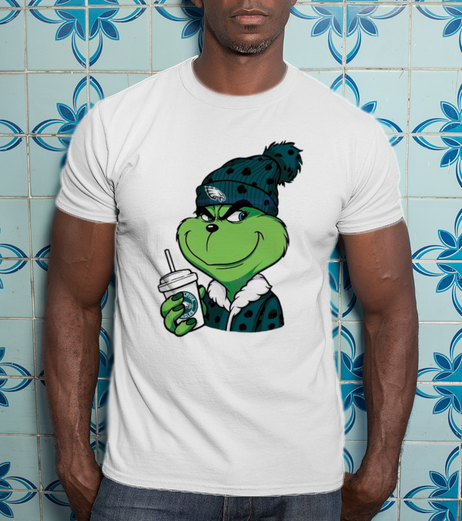 Grinch Holding Cup Wearing Philadelphia Eagles Beanie T-Shirt