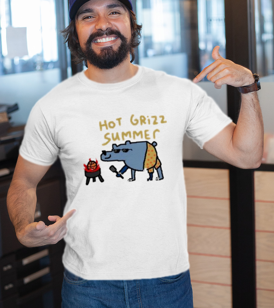 Hot Grizz Summer Sunglasses Bear Grilling Basketball On Fire T-Shirt