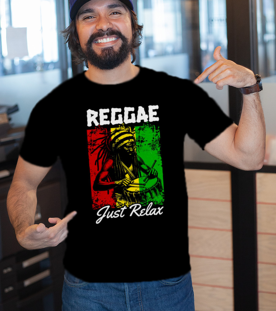 REGGAE Just Relax Rasta Drummer Red Yellow Green T-Shirt