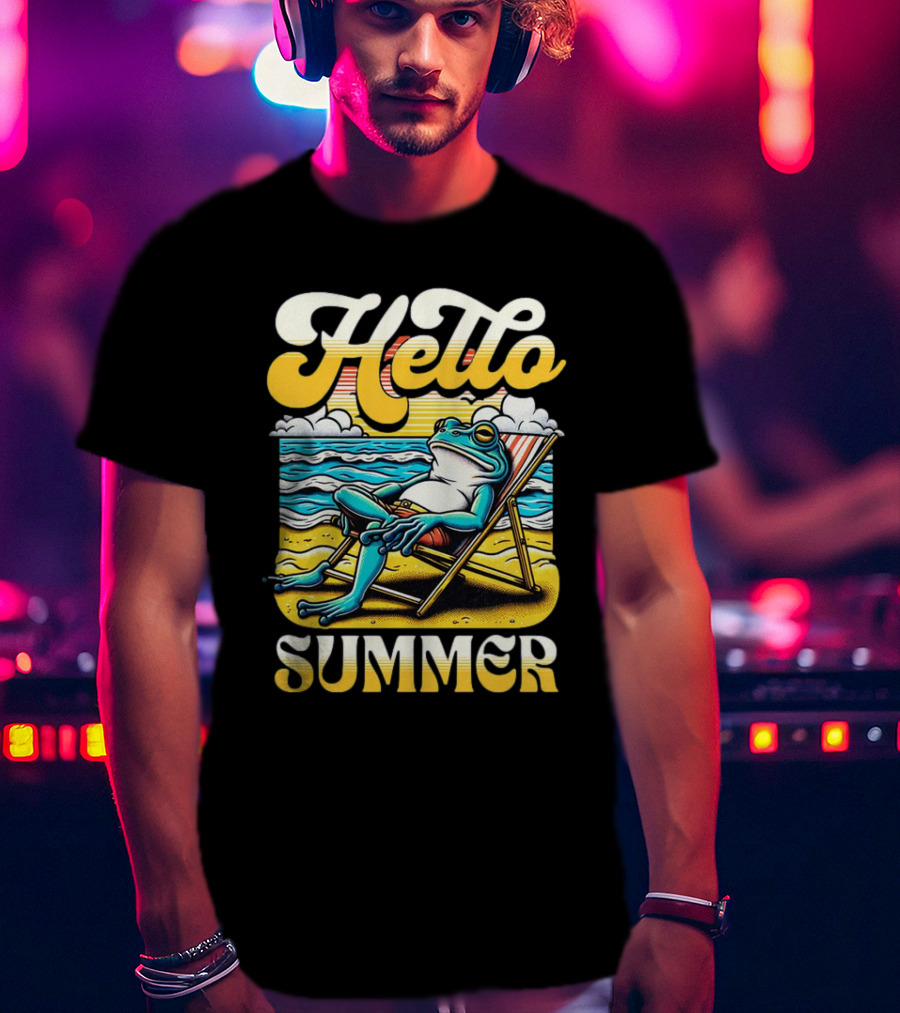 Hello Summer Frog Vintage Beach Scene T-Shirt
