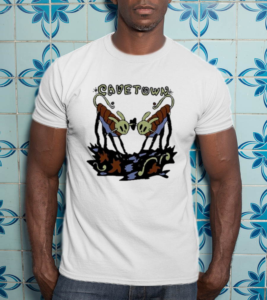 Cavetown Bug Lovin Alien Insects With Heart Connection T-Shirt