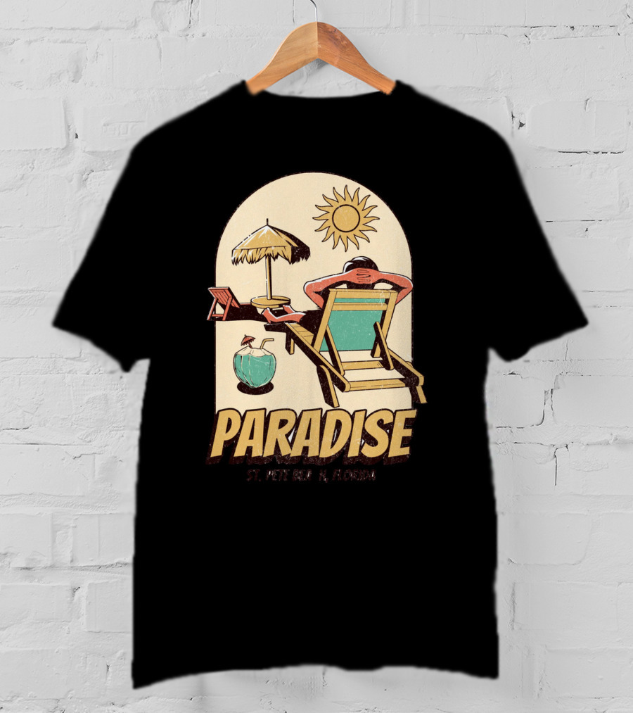 Paradise St. Pete Beach Florida Retro Sun Lounger And Cocktail Scene T-Shirt