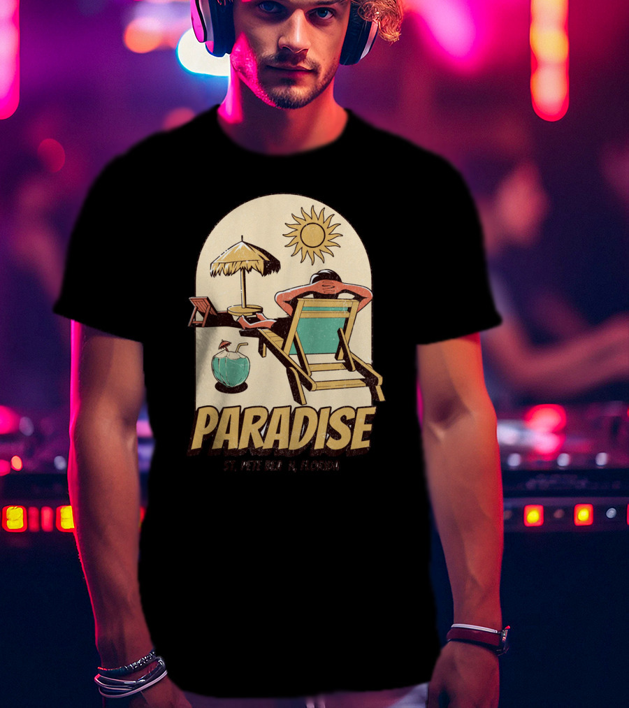 Paradise St. Pete Beach Florida Retro Sun Lounger And Cocktail Scene T-Shirt