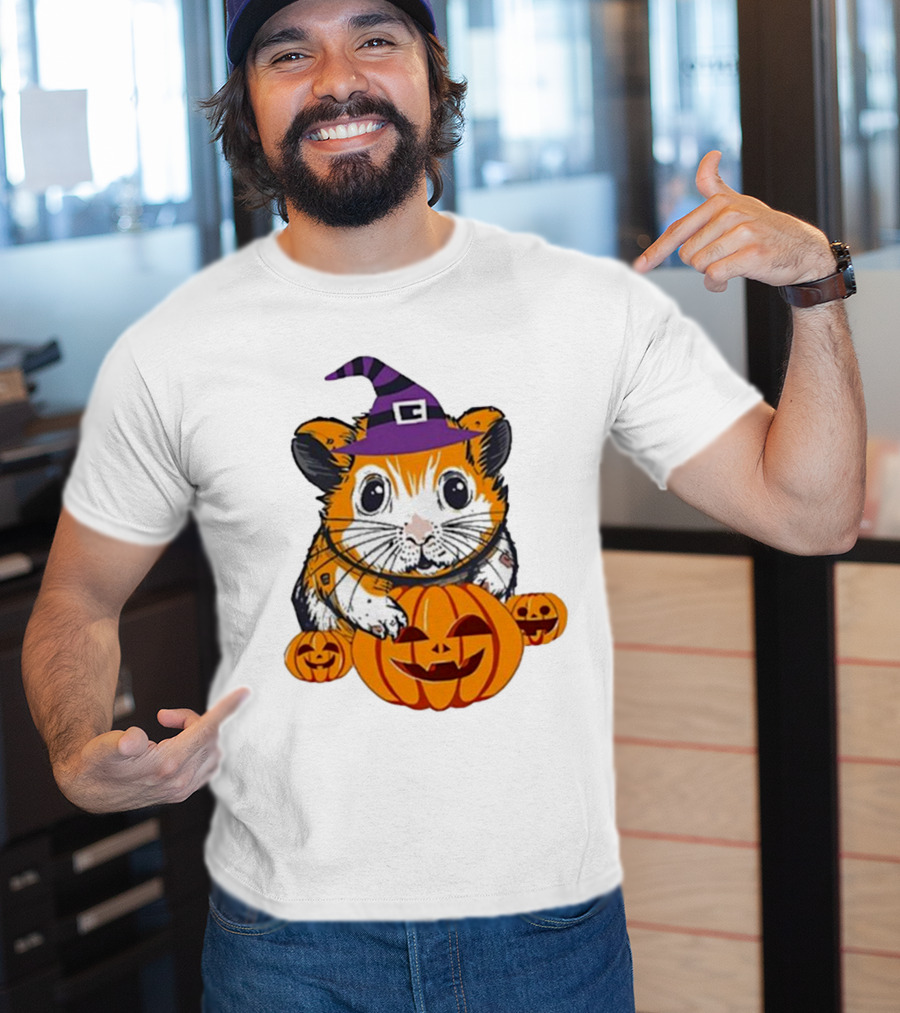 Halloween Guinea Pig With Witch Hat And Pumpkins T-Shirt