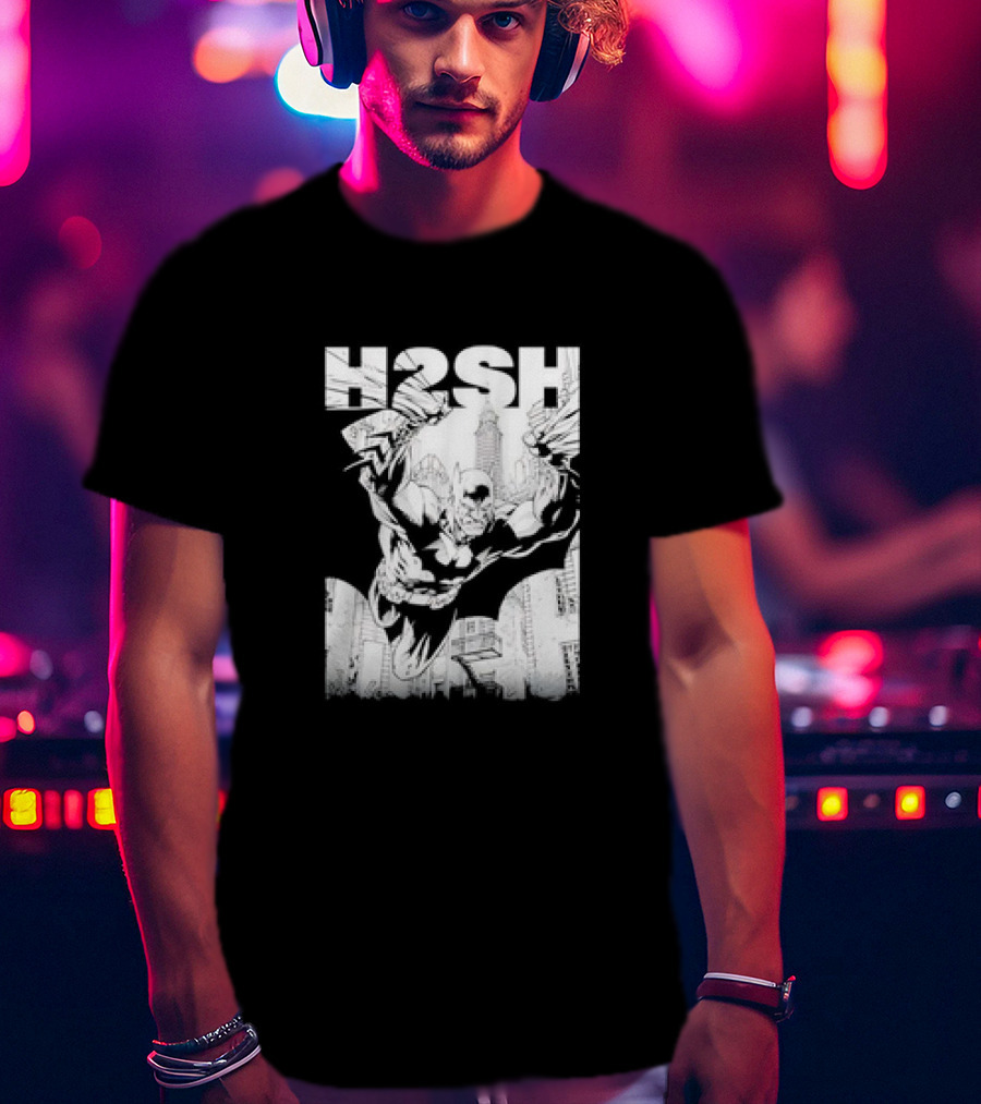 Batman Hush Jim Lee Scott Williams Retro Batman Gotham Skyline T-Shirt