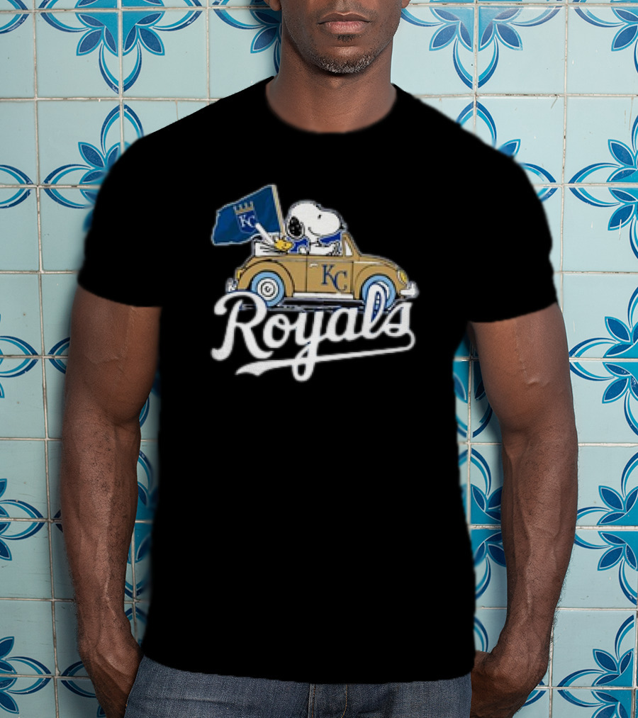 Kansas City Royals Snoopy Woodstock Car KC Flag T-Shirt