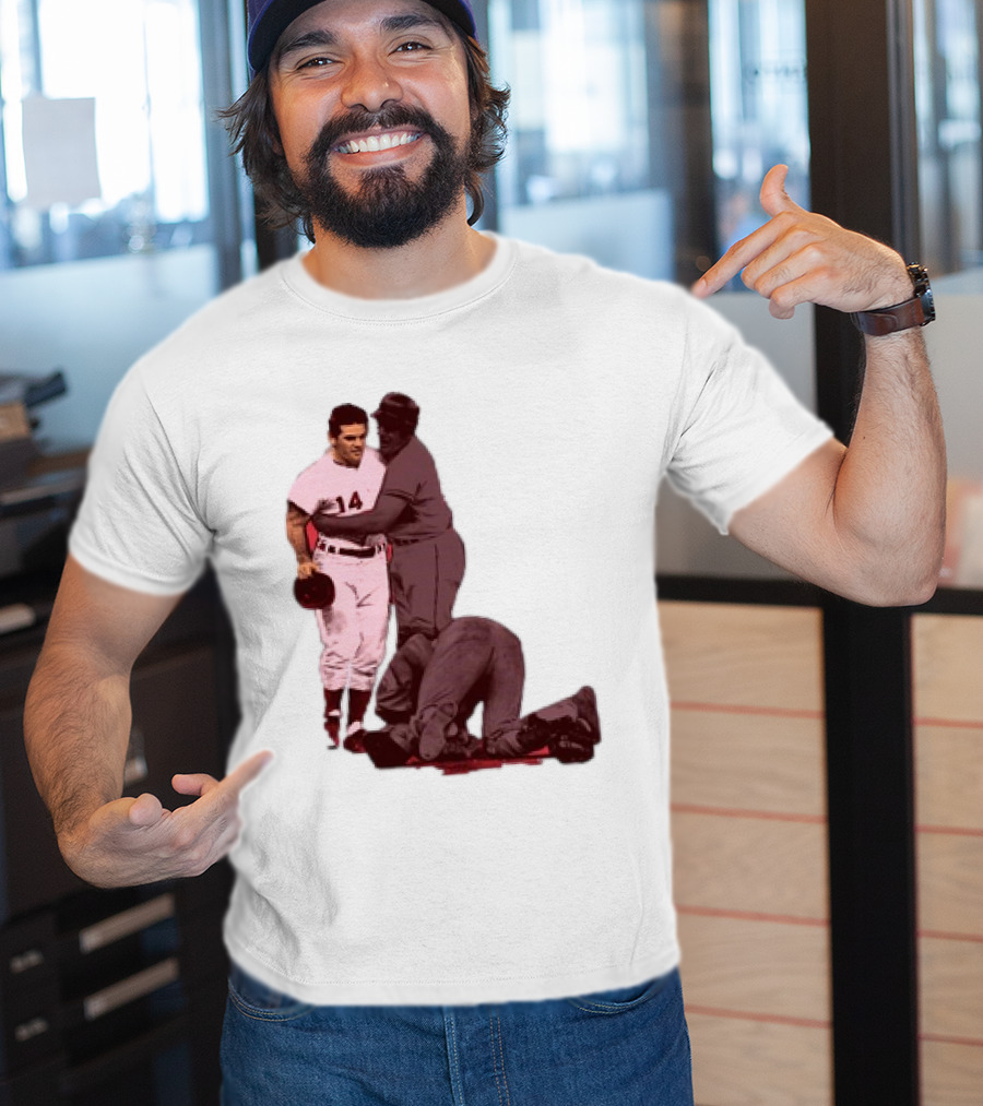 Pete Rose Levels Ray Fosse Baseball Collision Moment T-Shirt