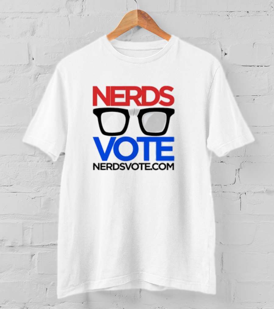 NERDSVOTE Classic Nerdsvote.com Glasses Logo Red Blue T-Shirt
