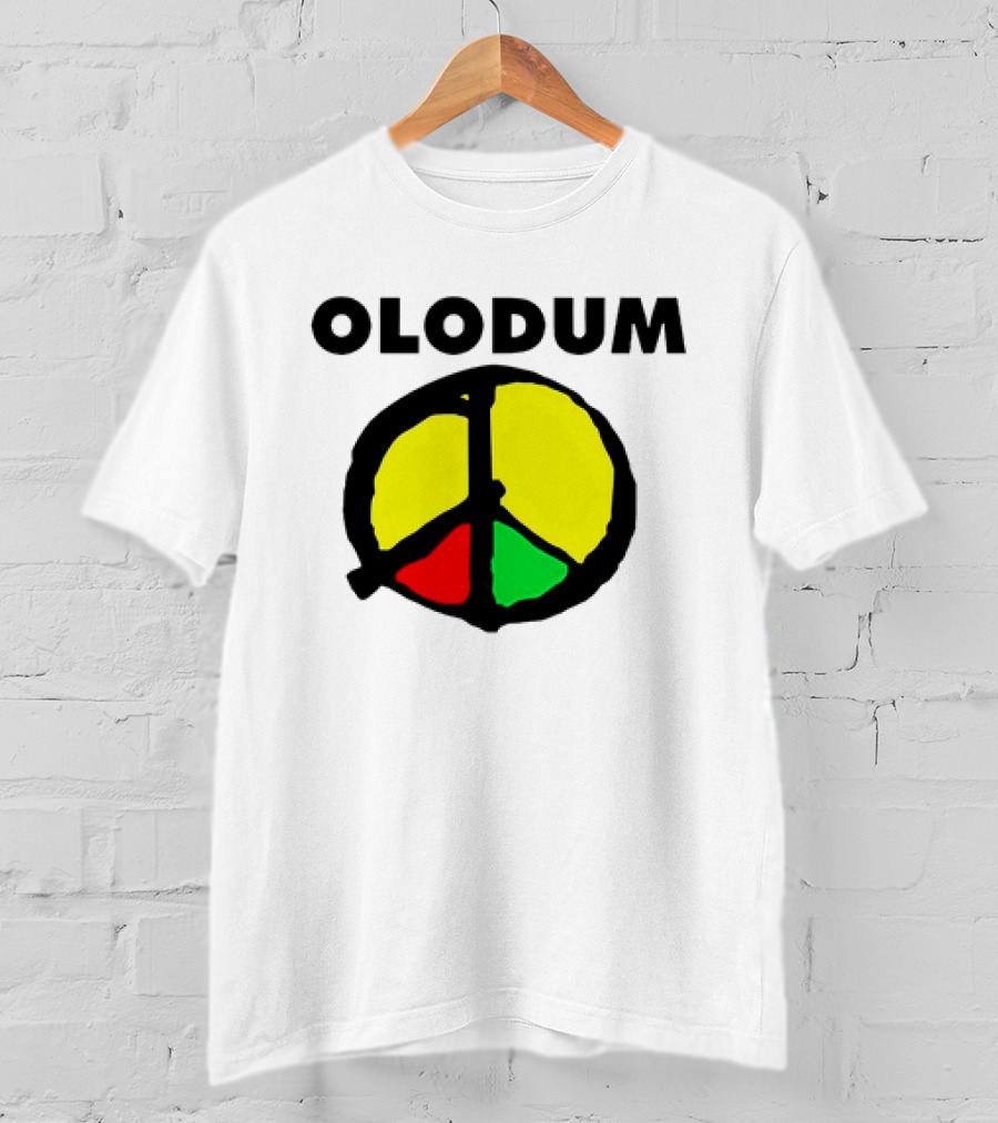 Olodum Peace Symbol With Red Yellow Green Segments T-Shirt