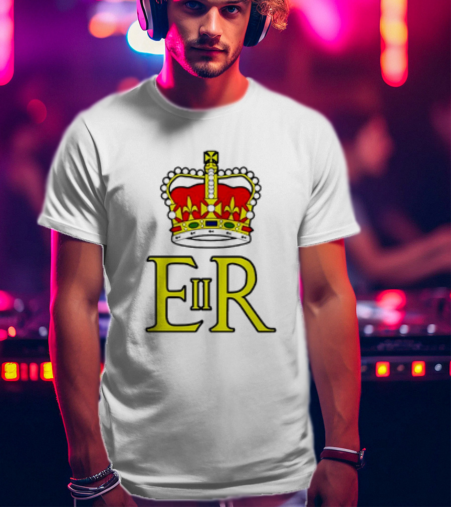 Elizabeth II ER Crown UK Monarch God Save The Queen Iconic Royal T-Shirt