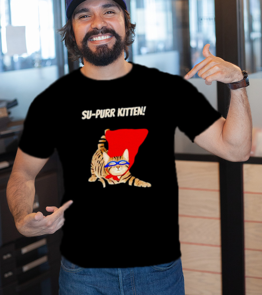 Su-Purr Kitten Cute Super Hero Cat Meme With Red Cape And Mask T-Shirt
